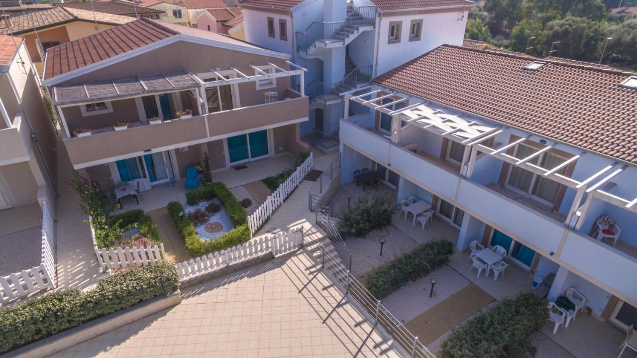 Villetta Federico Climatizzata Con Giardino Privato Viddalba Exterior foto