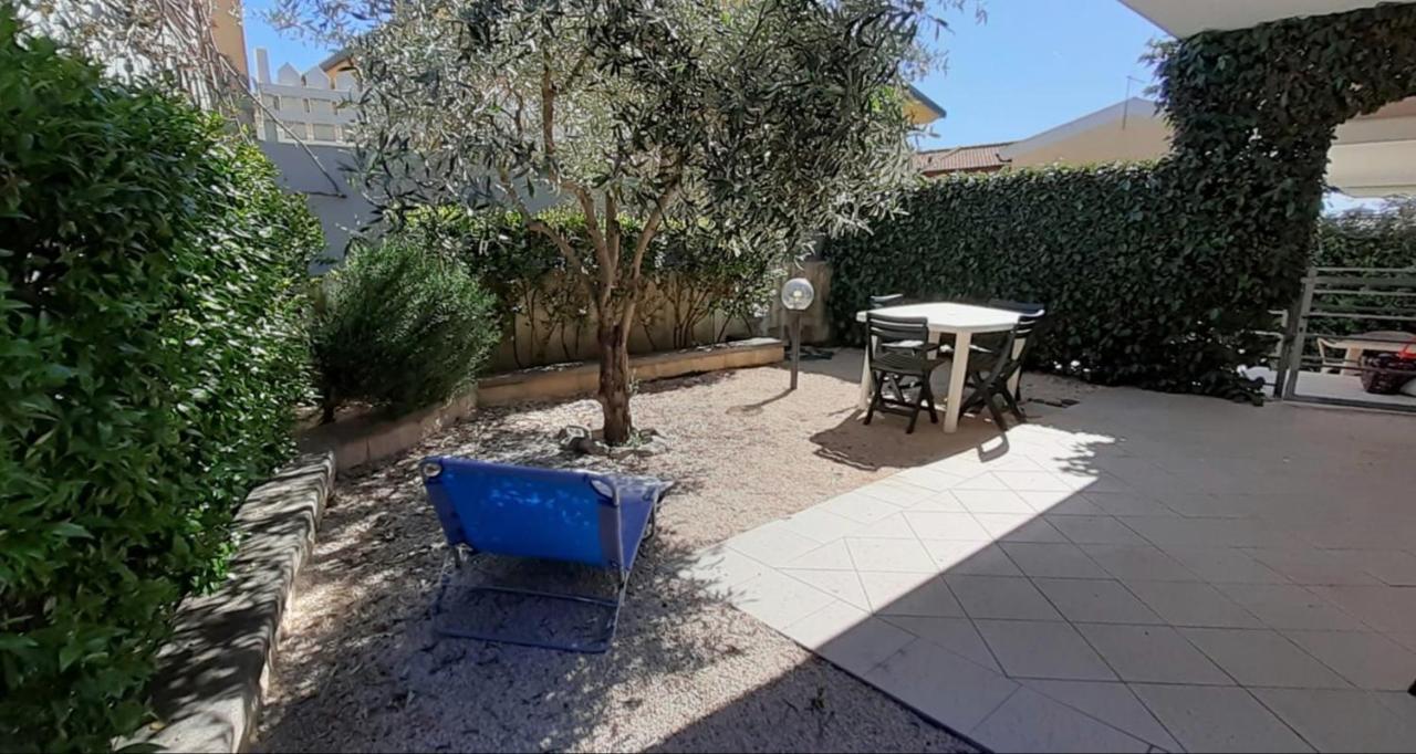 Villetta Federico Climatizzata Con Giardino Privato Viddalba Exterior foto