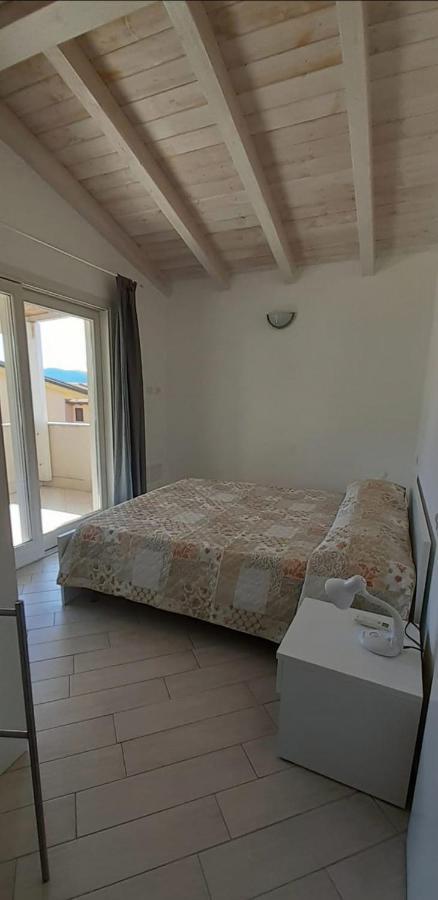 Villetta Federico Climatizzata Con Giardino Privato Viddalba Exterior foto