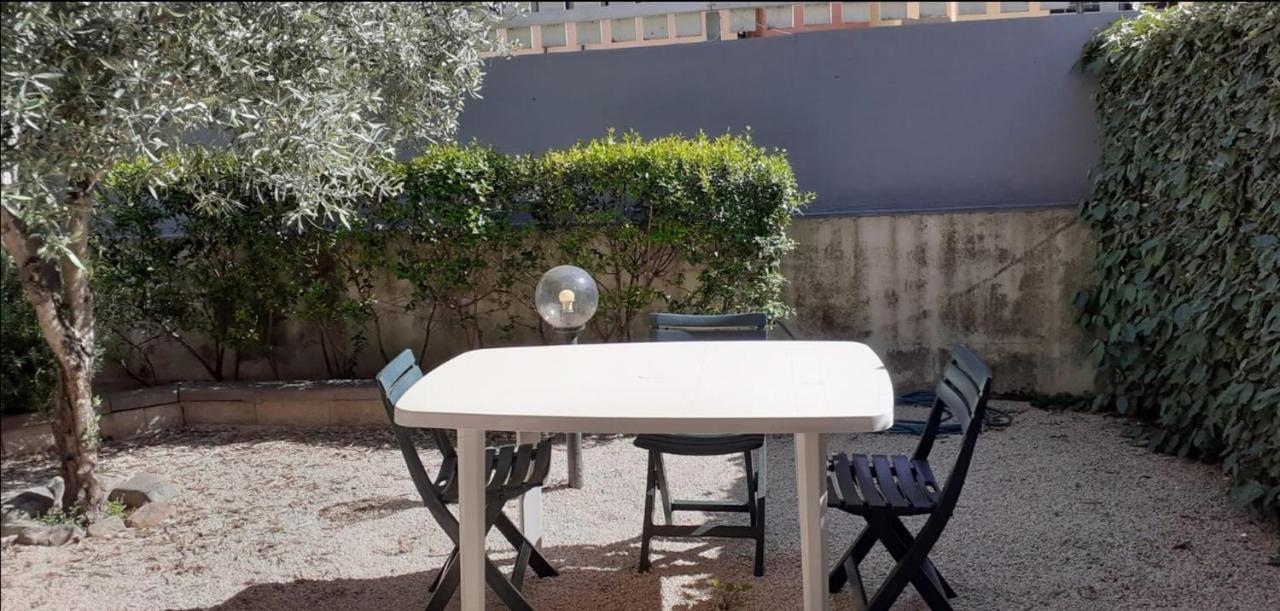 Villetta Federico Climatizzata Con Giardino Privato Viddalba Exterior foto